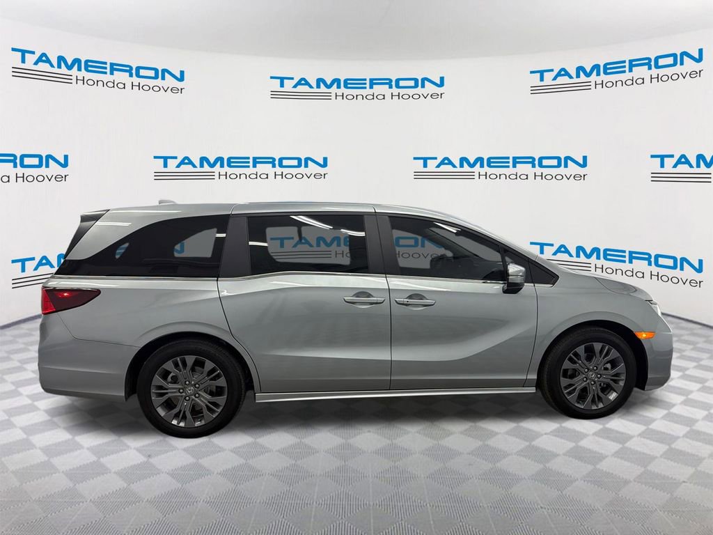 Used 2026 Honda Odyssey Touring image 6