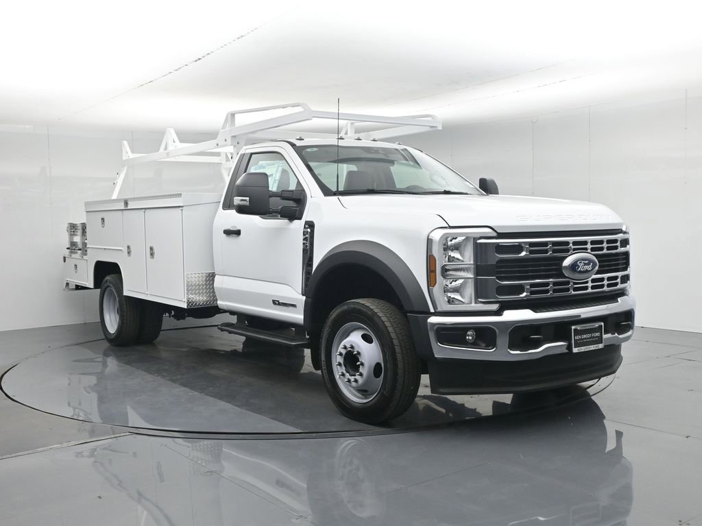 New 2025 Ford F450 XL w/ XL Chrome Package RWD image 60