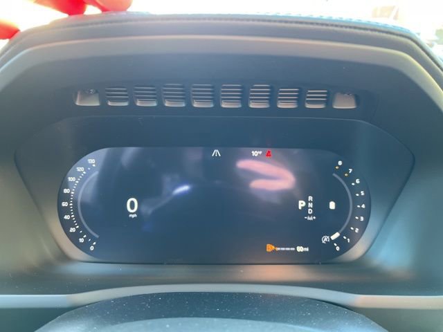 New 2026 Volvo XC90 B6 Core w/ Protection Package image 31