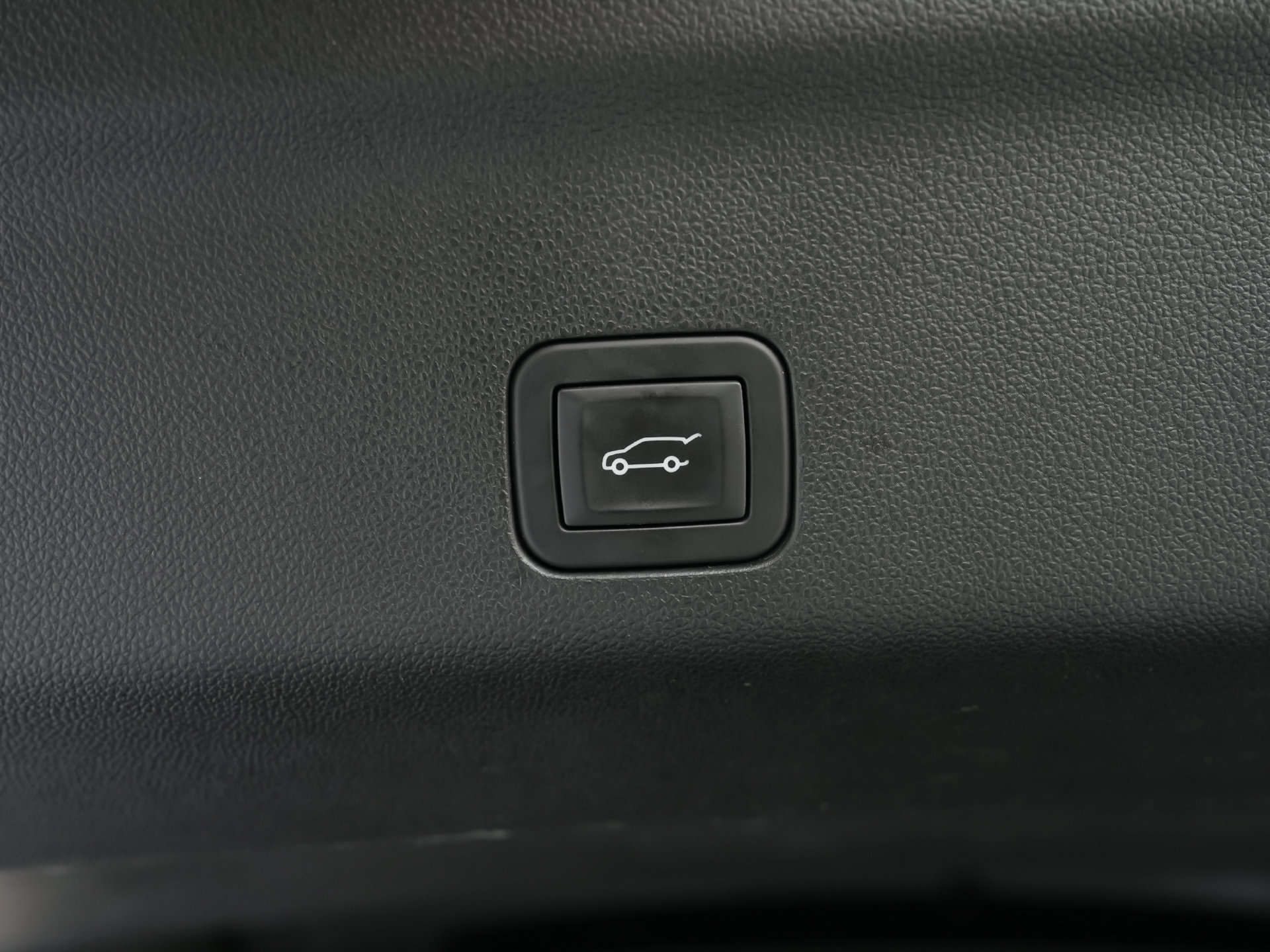 Used 2024 Chevrolet Suburban LT RWD image 43