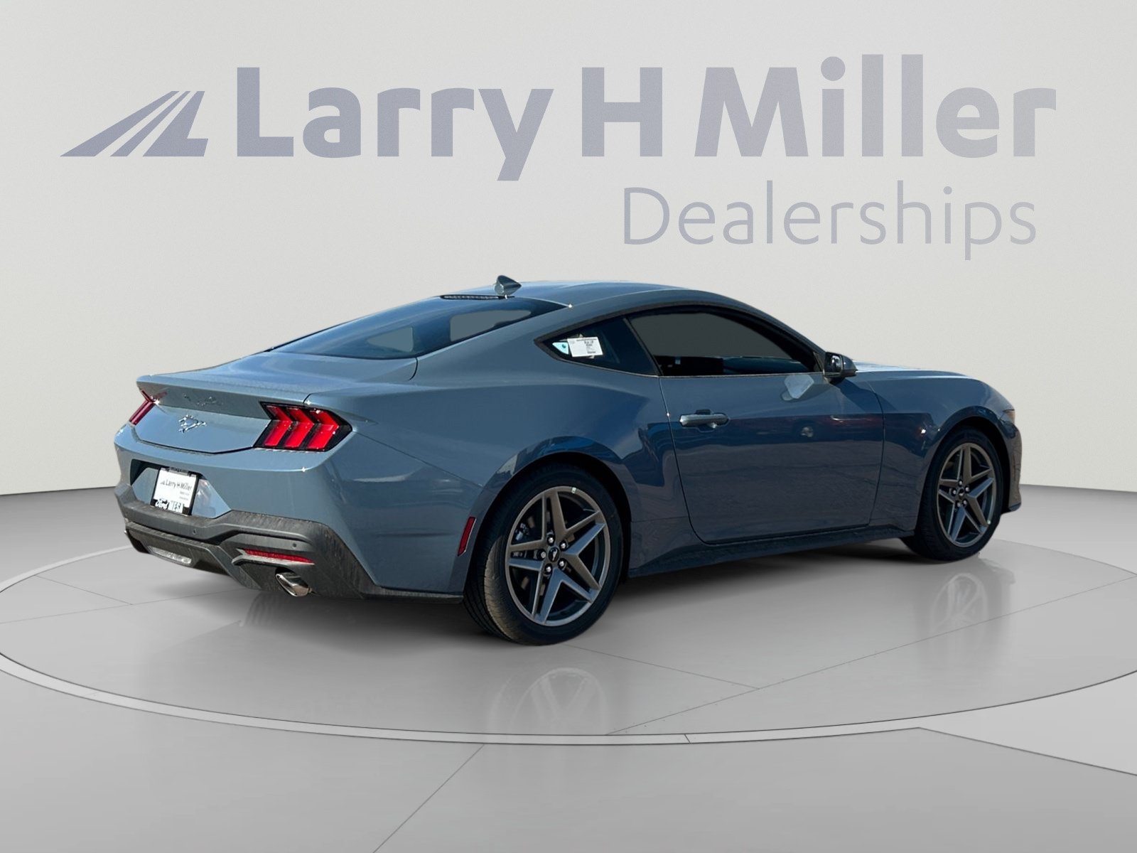 New 2026 Ford Mustang Coupe RWD image 5