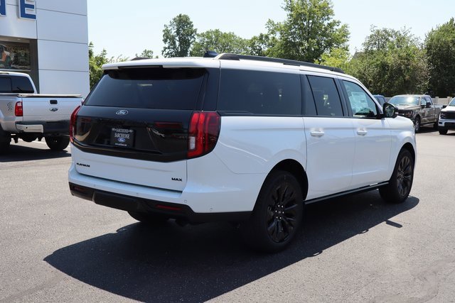 New 2025 Ford Expedition Max Platinum w/ Stealth Appearance Package image 3