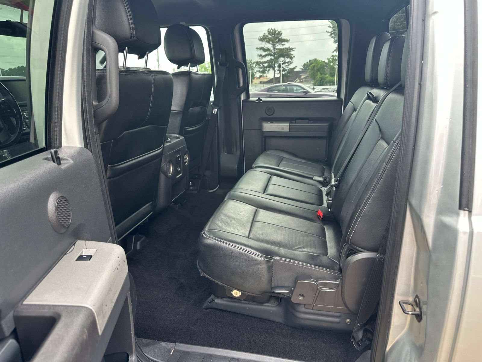 Used 2016 Ford F250 Lariat w/ Chrome Package AWD/4WD image 12