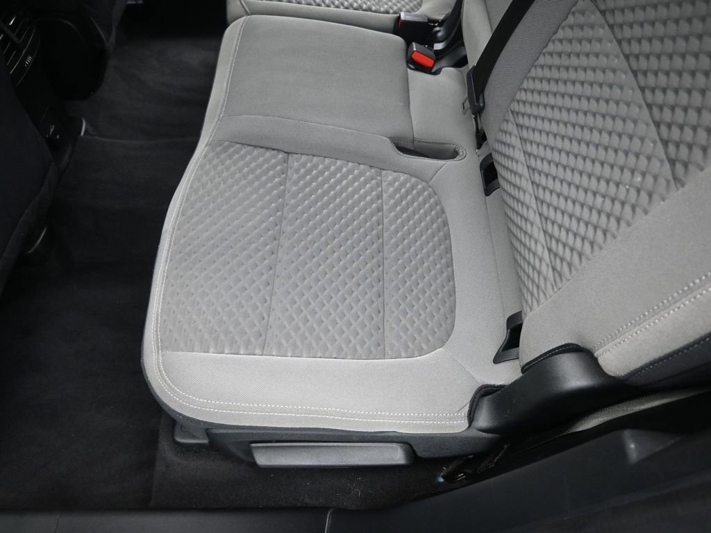 Used 2020 Ford Escape SE image 26