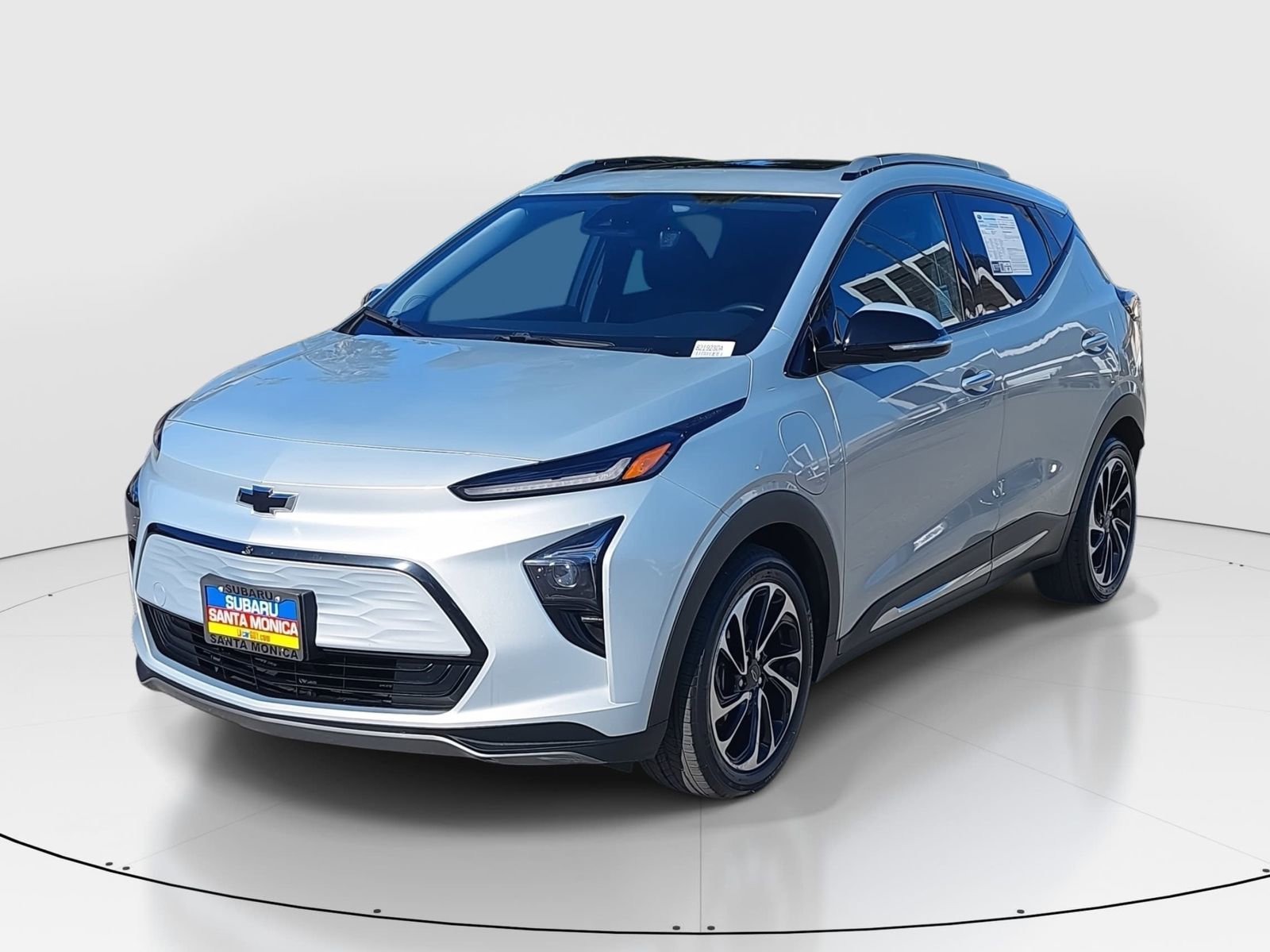 Used 2022 Chevrolet Bolt EUV Premier w/ Sun & Sound Package image 3