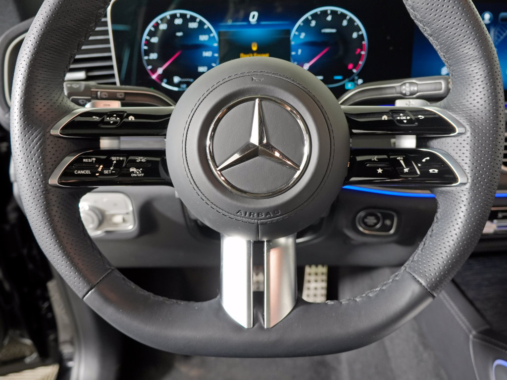 Certified 2025 Mercedes-Benz GLS 580 4MATIC image 20