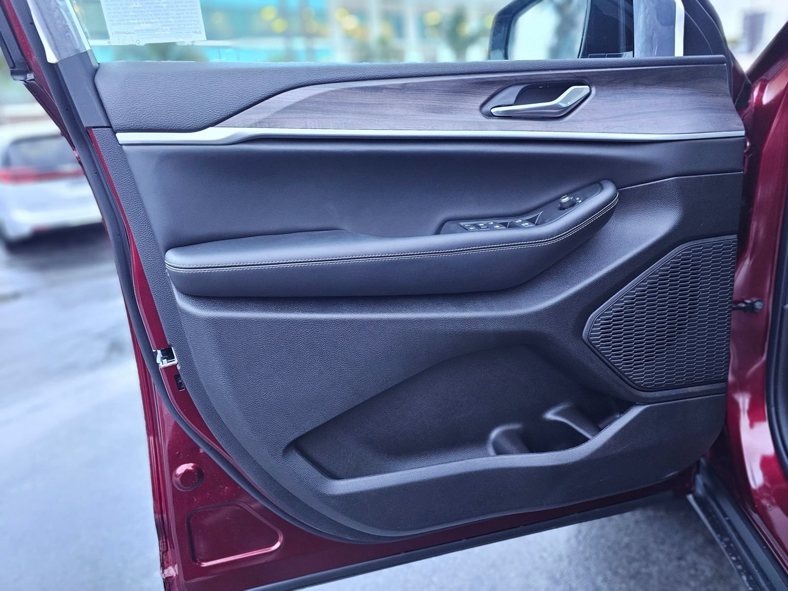 New 2026 Jeep Grand Cherokee Altitude RWD image 18
