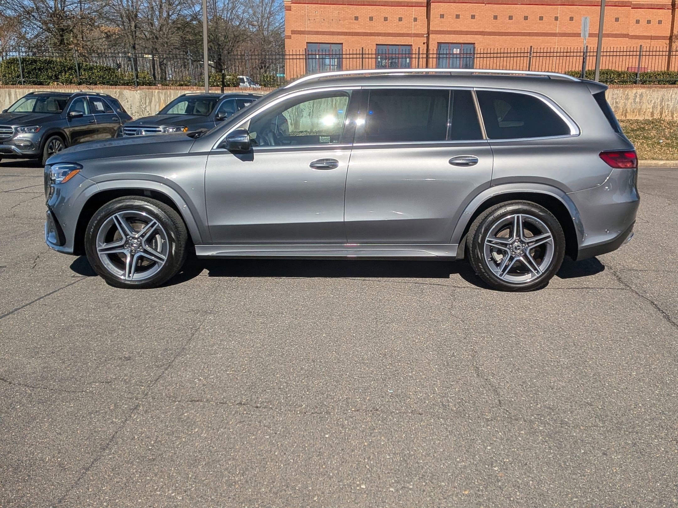 Certified 2025 Mercedes-Benz GLS 450 GLS 450 image 6