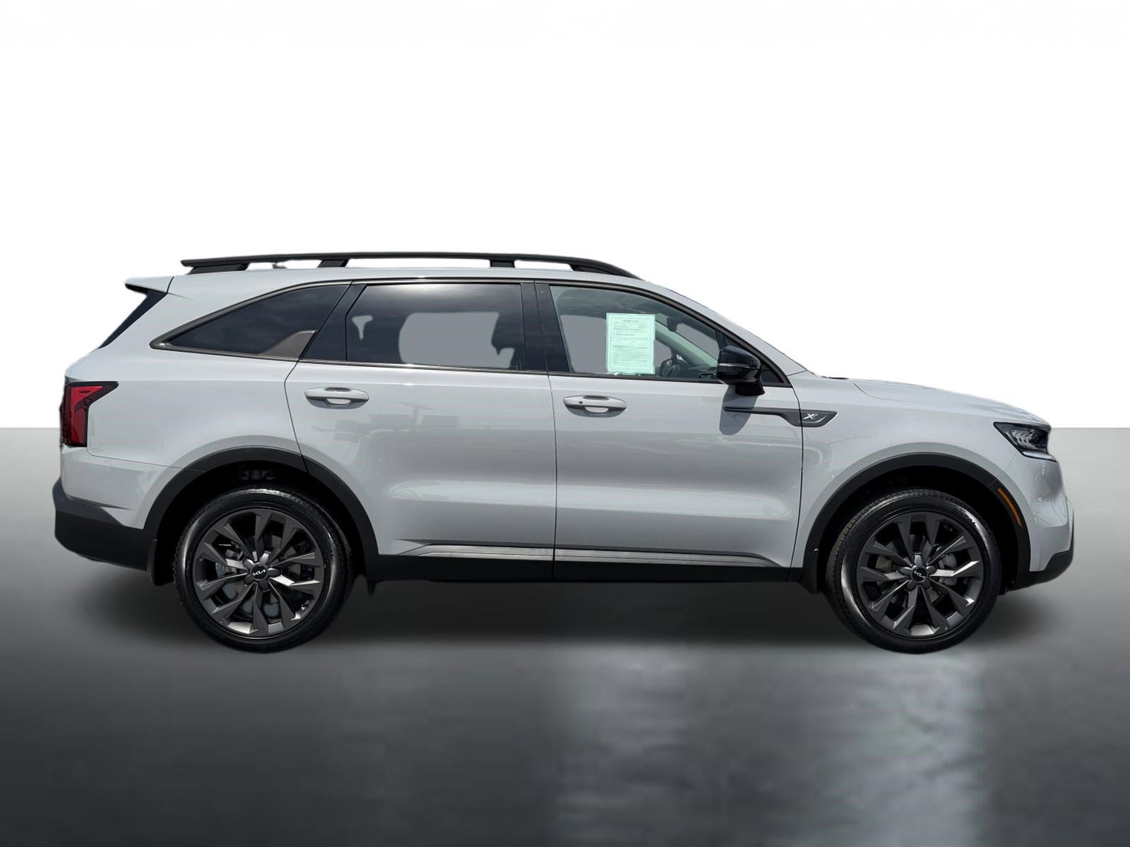 Certified 2023 Kia Sorento X-Line EX AWD/4WD image 9