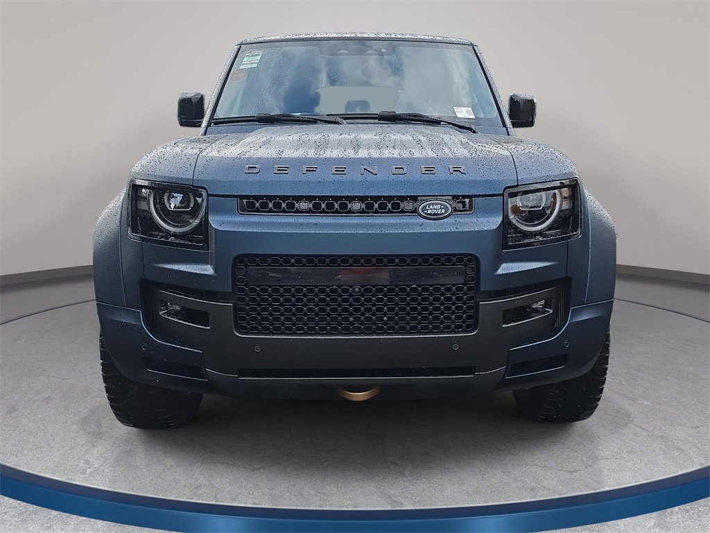 New 2026 Land Rover Defender 110 OCTA image 2