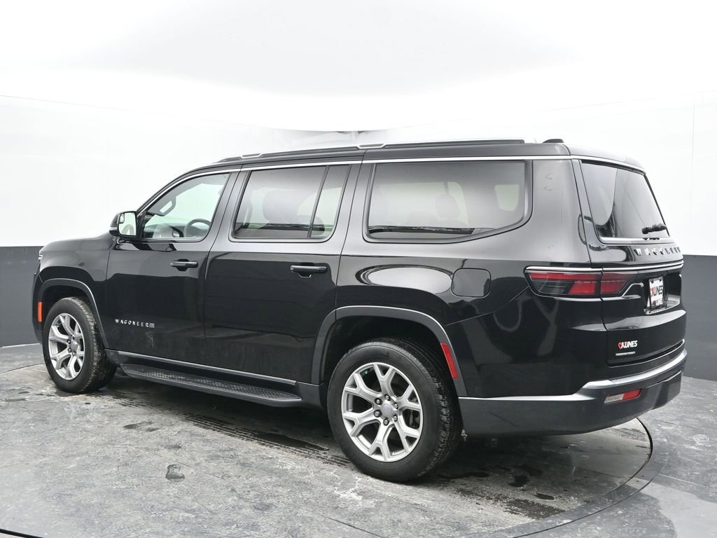 Used 2022 Jeep Wagoneer Series II image 9