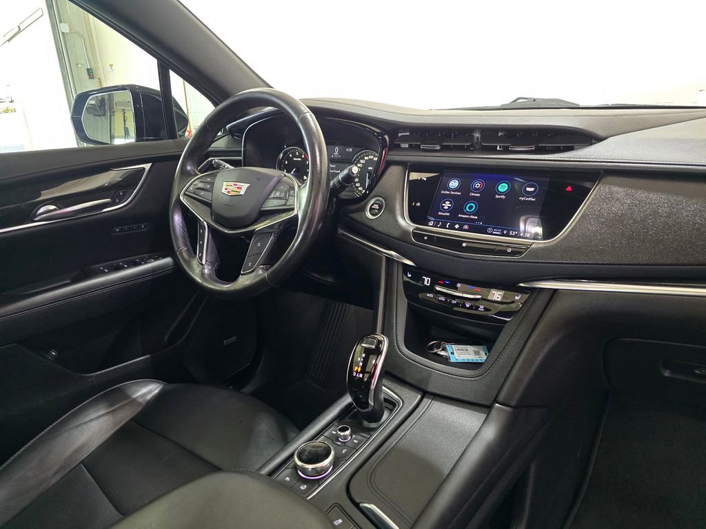 Used 2021 Cadillac XT5 Premium Luxury image 33
