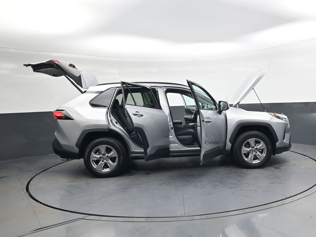 Used 2023 Toyota RAV4 XLE w/ Convenience Package image 43