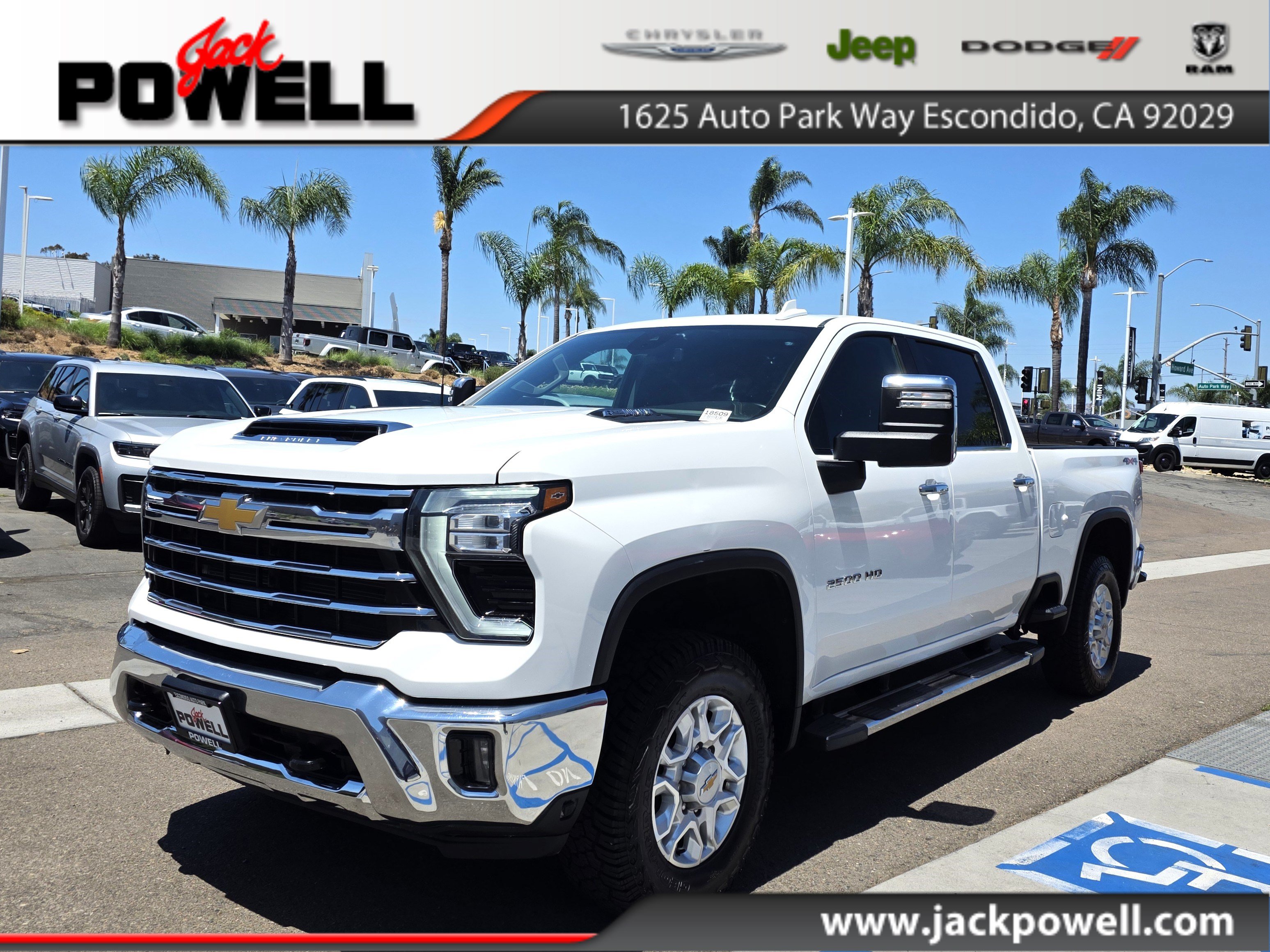 Used 2024 Chevrolet Silverado 2500 LTZ AWD/4WD video 1