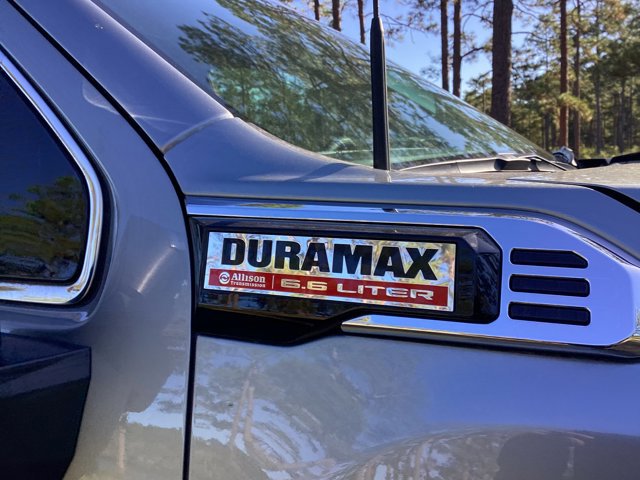 New 2025 GMC Sierra 2500 SLT w/ SLT Premium Package image 9