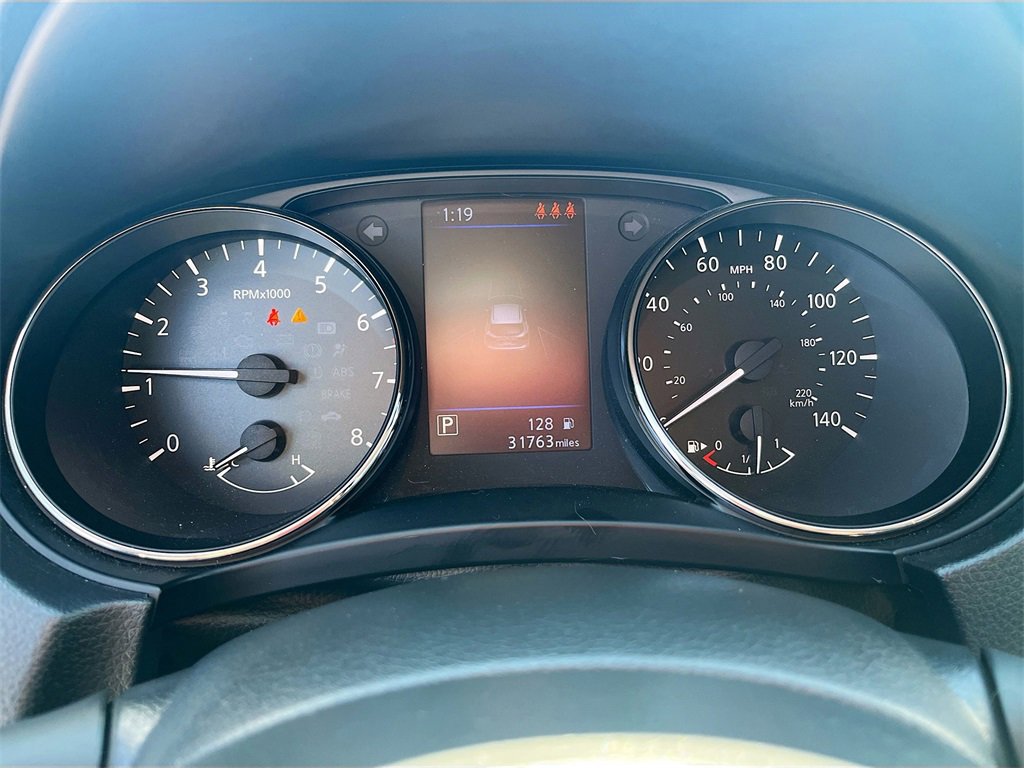 Used 2022 Nissan Rogue Sport SL w/ Premium Package image 12