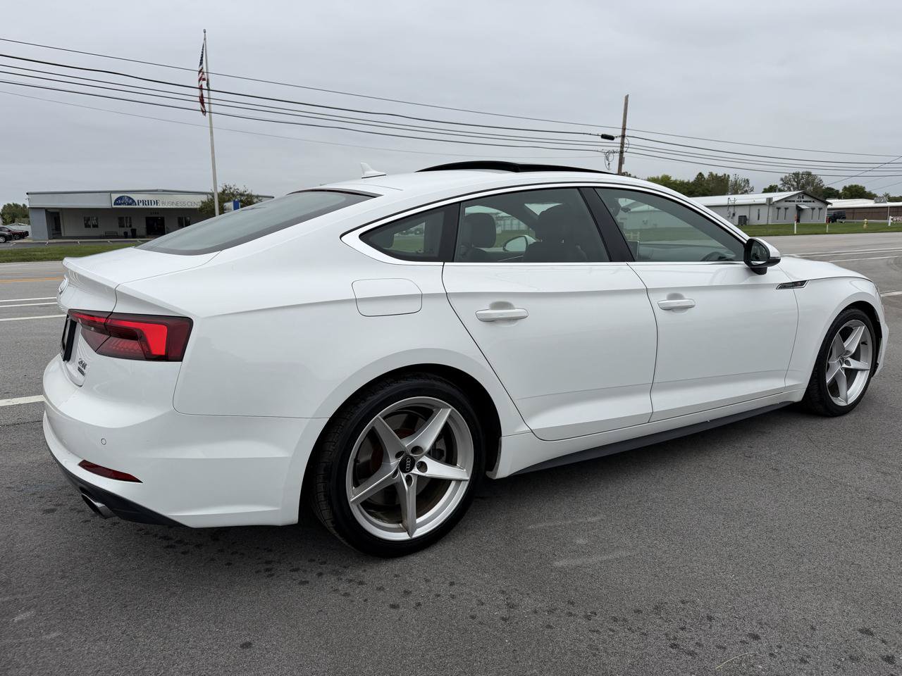 Used 2018 Audi A5 2.0T Premium Plus w/ Premium Plus AWD/4WD image 7
