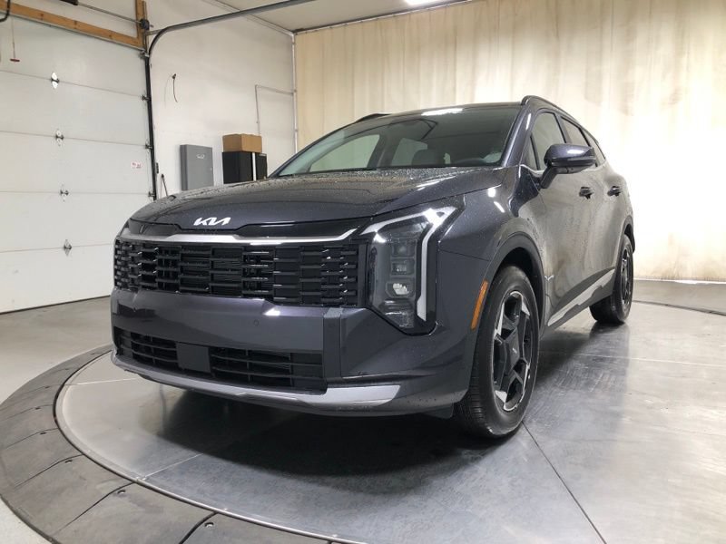 New 2026 Kia Sportage EX w/ EX Panorama Roof Package FWD image 3