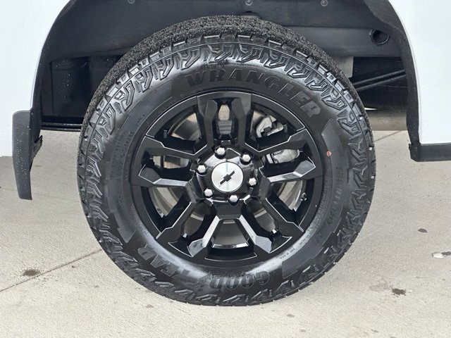 Certified 2023 Chevrolet Silverado 1500 RST image 16