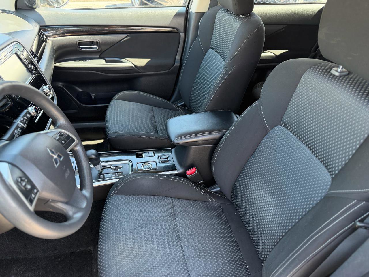 Used 2020 Mitsubishi Outlander SEL AWD/4WD image 8