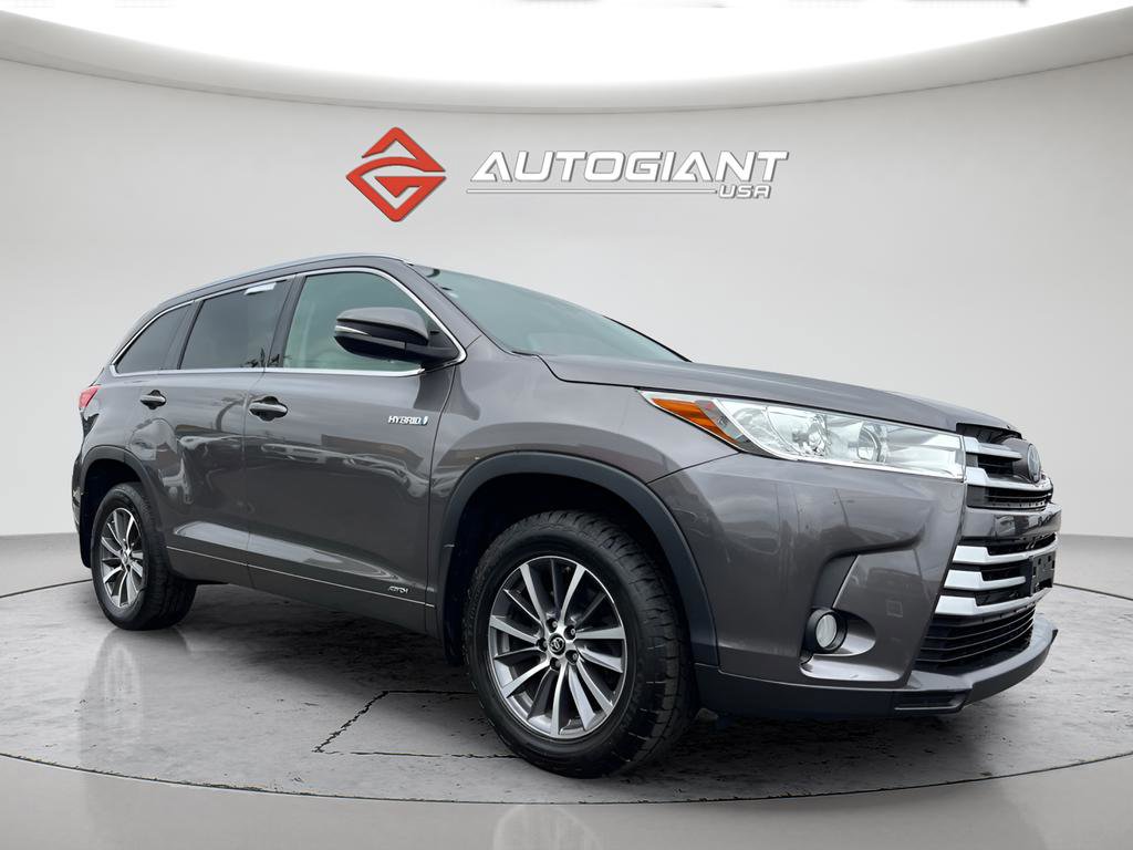 Used 2018 Toyota Highlander XLE image 10