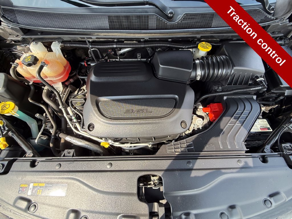 Used 2022 Chrysler Voyager LX FWD image 43