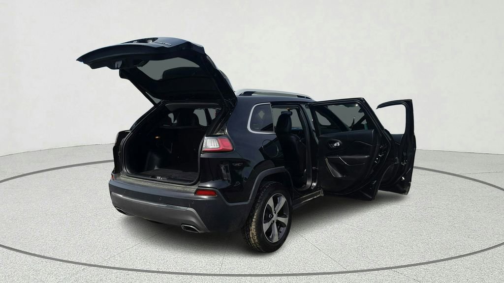 Used 2019 Jeep Cherokee Limited image 13