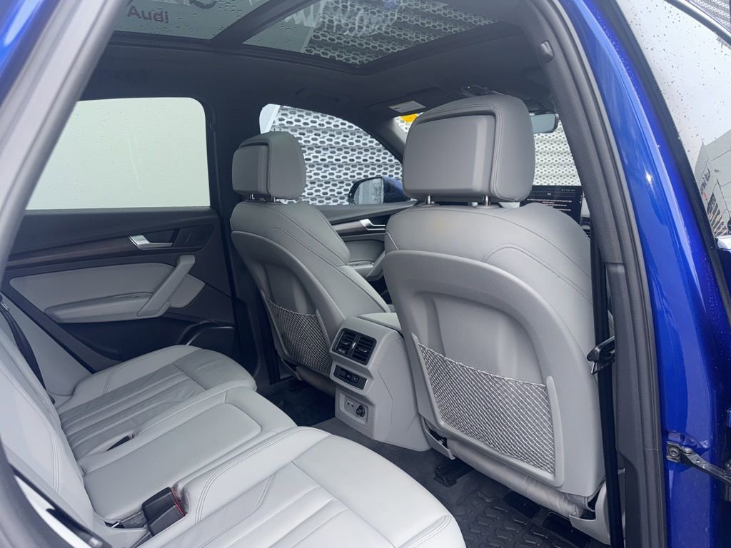 Used 2023 Audi Q5 2.0T Premium w/ Convenience Package image 25
