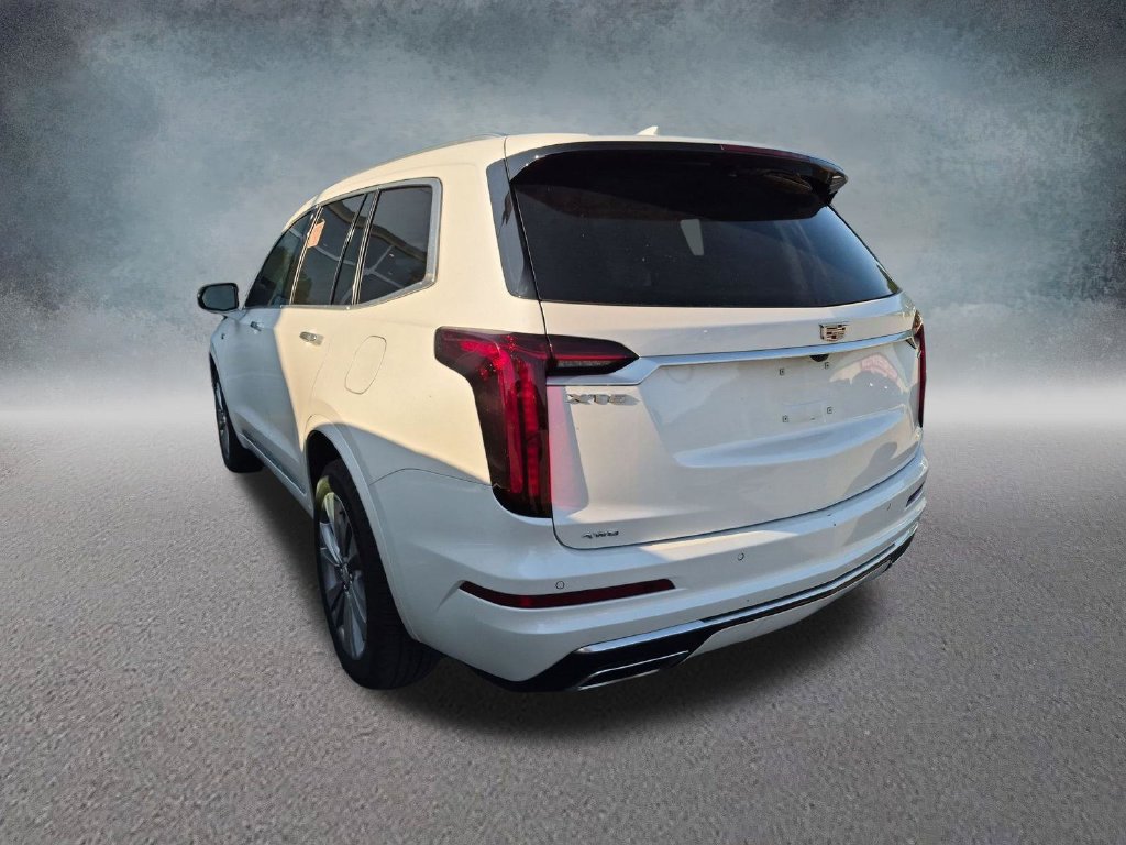 Certified 2025 Cadillac XT6 Premium Luxury w/ LPO, Floor Liner Package AWD/4WD image 42