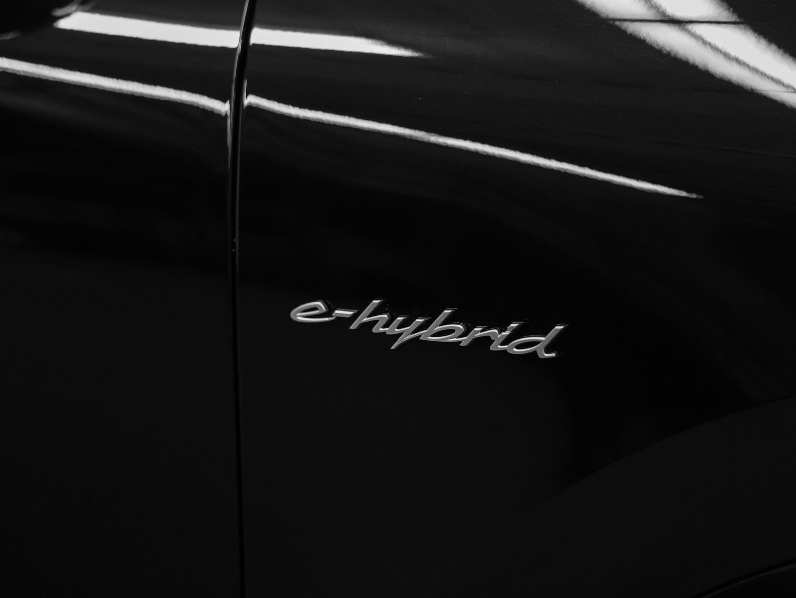 Certified 2026 Porsche Cayenne E-Hybrid AWD/4WD image 15