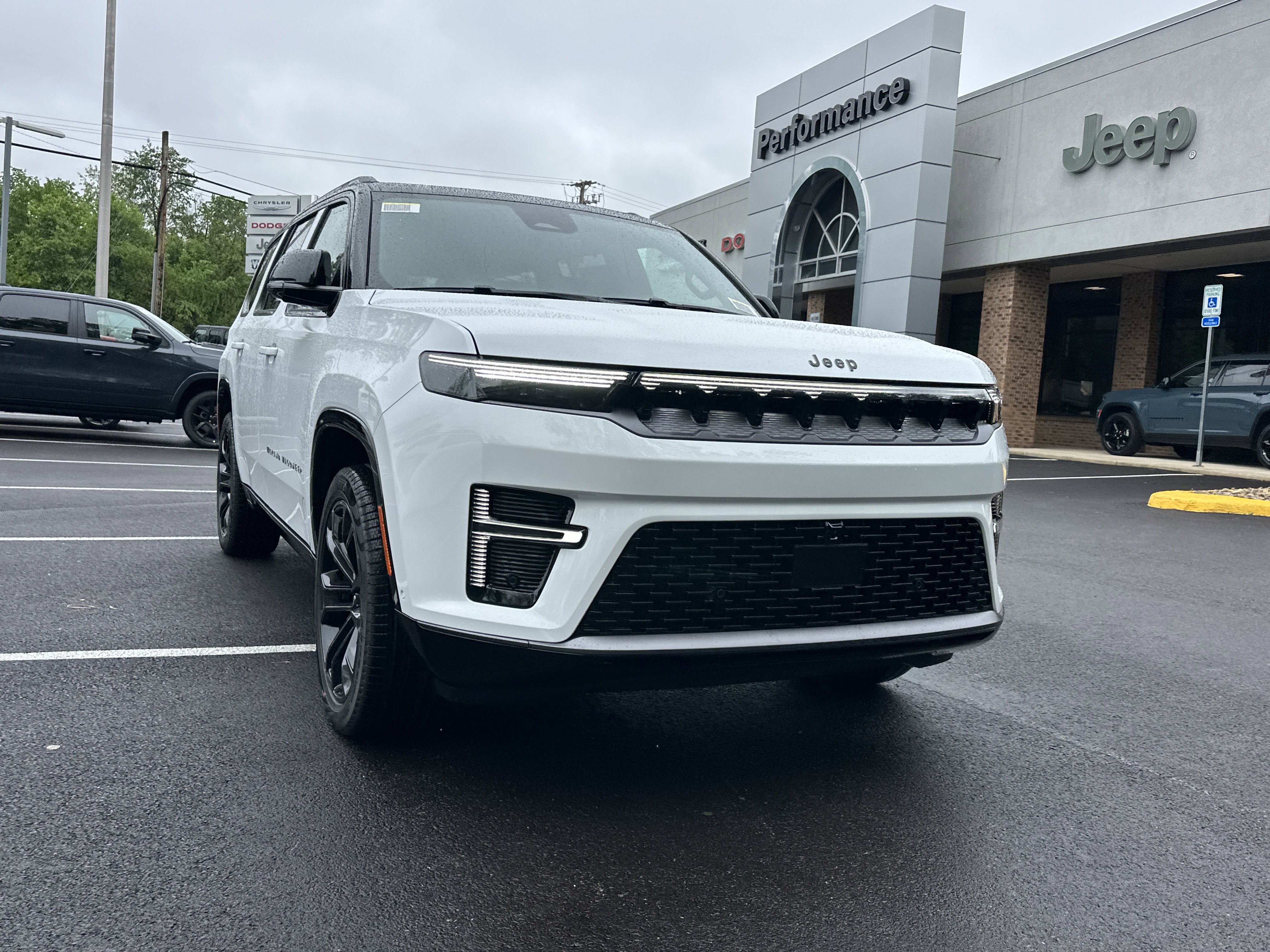 New 2026 Jeep Grand Wagoneer Summit AWD/4WD image 20