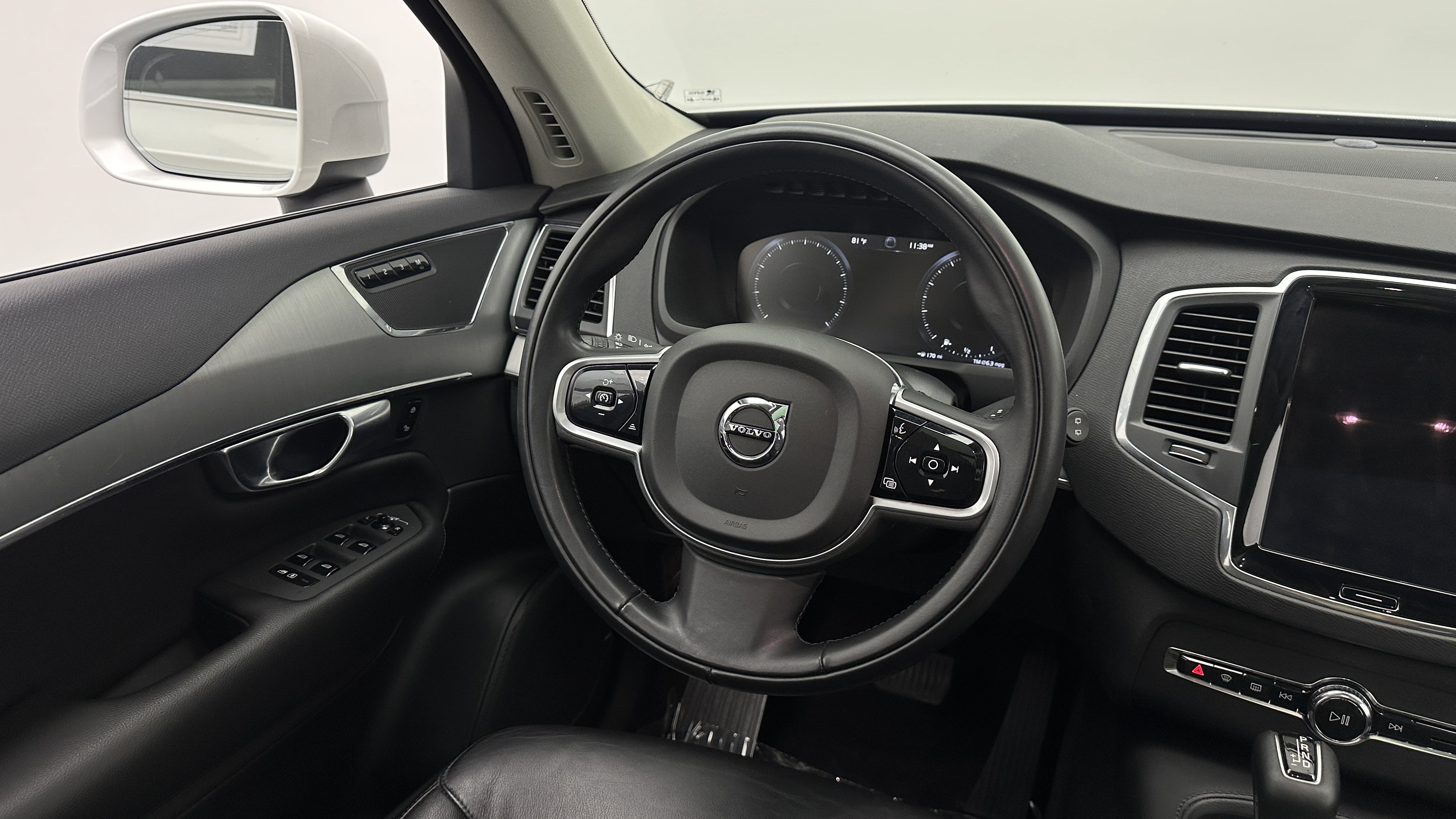 Used 2022 Volvo XC90 T5 Momentum AWD/4WD image 30