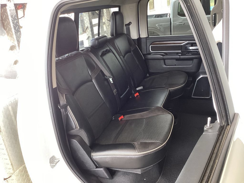 Used 2023 RAM 4500 Laramie AWD/4WD image 45