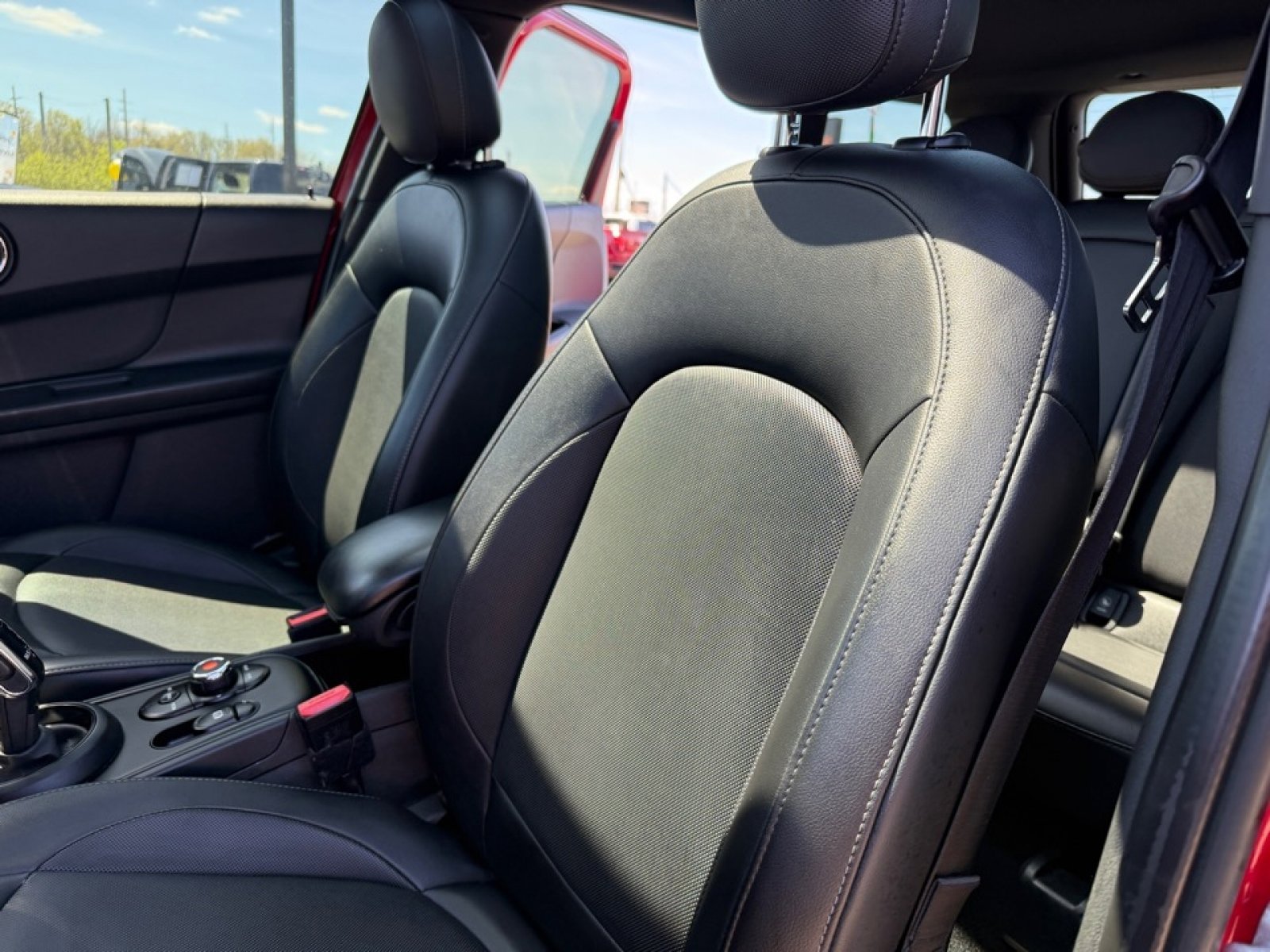 Used 2021 MINI Cooper Countryman ALL4 AWD/4WD image 15