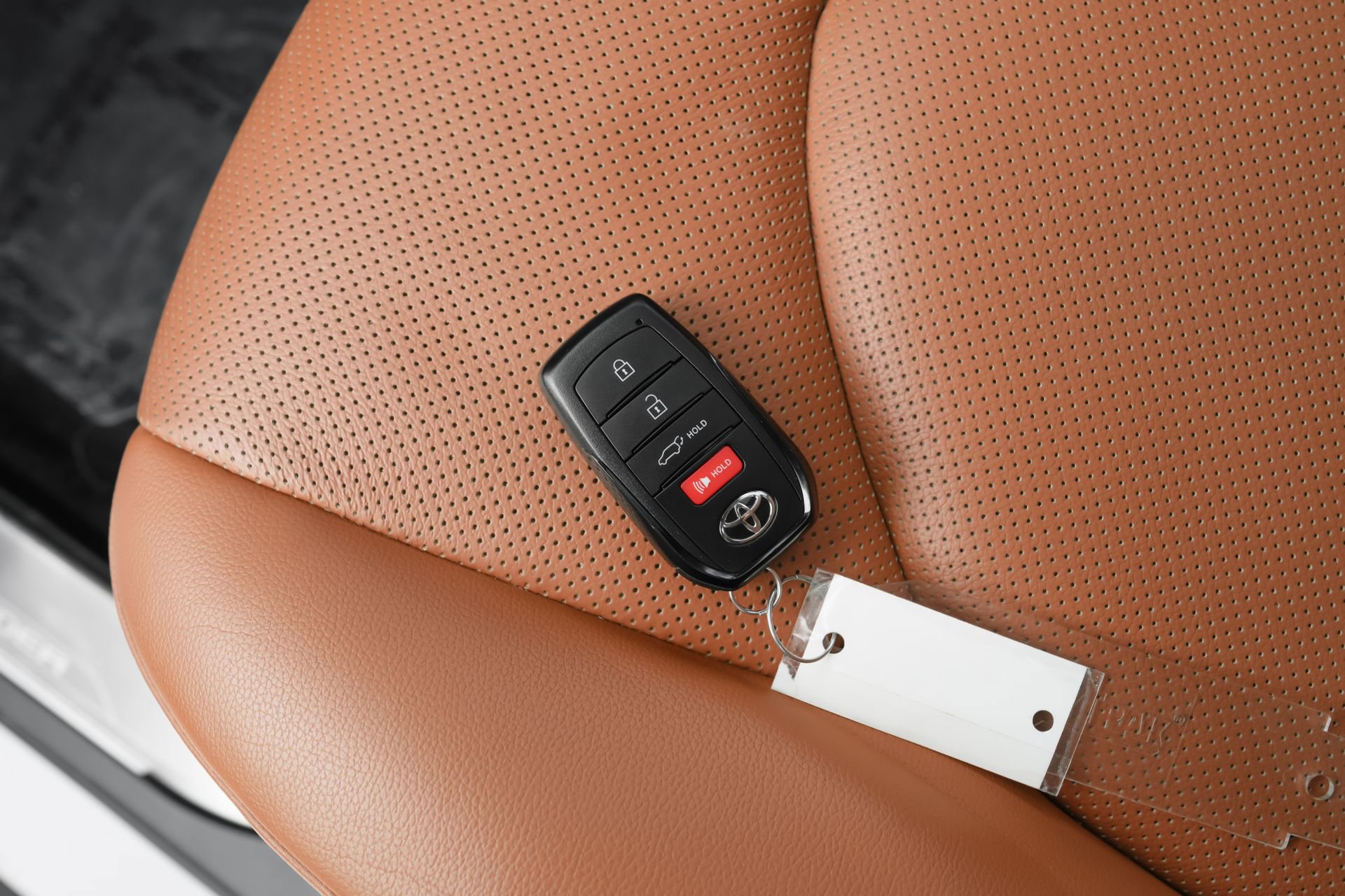 Used 2024 Toyota Highlander Platinum image 46