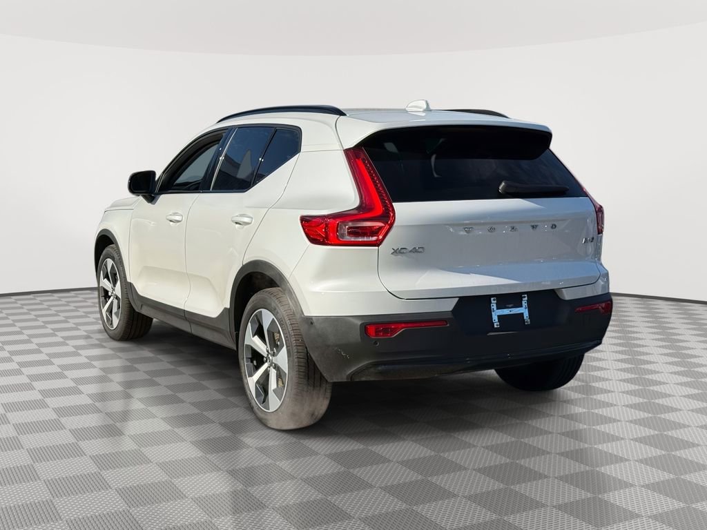 Certified 2026 Volvo XC40 B5 Plus w/ Protection Package Premier image 5