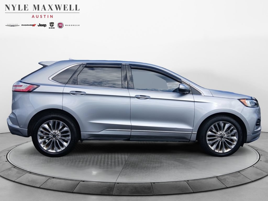 Used 2020 Ford Edge Titanium w/ Equipment Group 301A FWD image 17