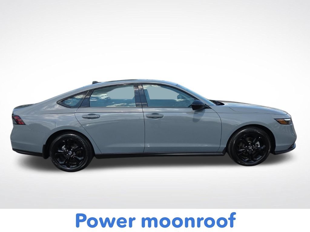 Used 2025 Honda Accord SE image 2