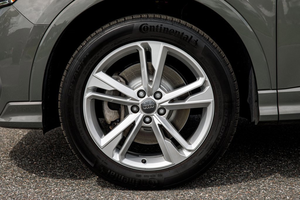 Used 2020 Audi Q3 2.0T Premium w/ Convenience Package image 23