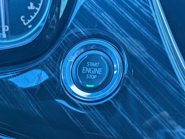 Certified 2024 Cadillac XT6 Premium Luxury AWD/4WD image 34