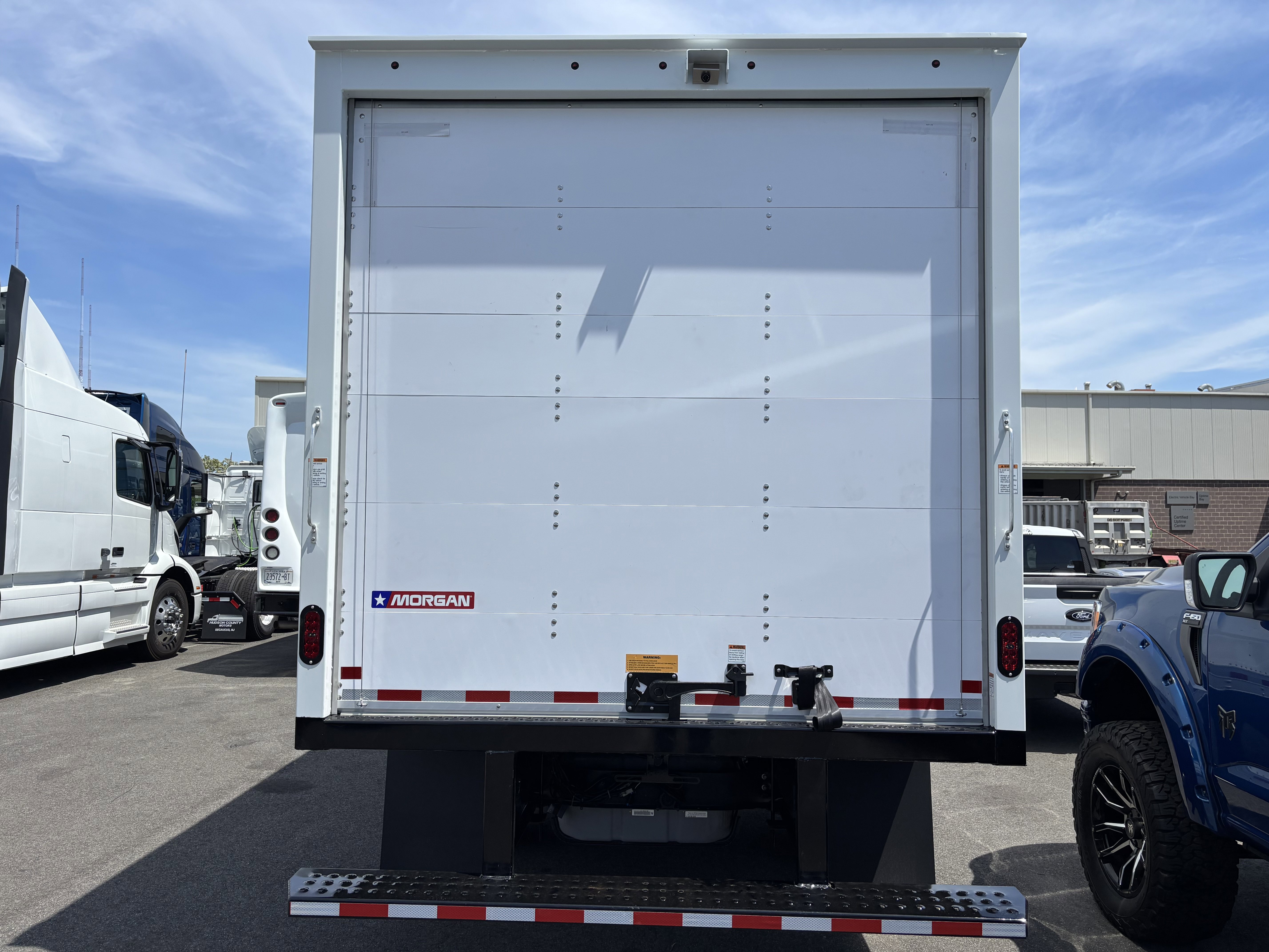 New 2025 Ford E-450 and Econoline 450 Super Duty w/ Driver's Safety Package image 7