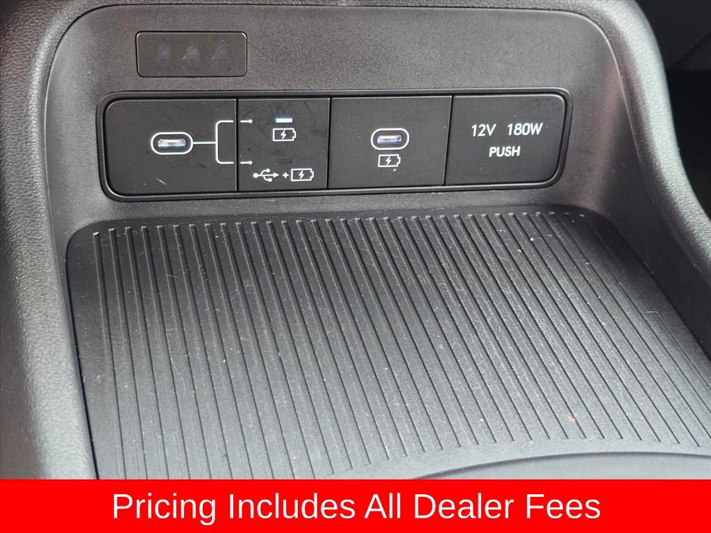 Used 2024 Hyundai Kona SEL FWD image 16