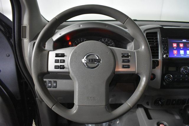 Used 2020 Nissan Frontier SV w/ Midnight Edition Floor Mats image 14