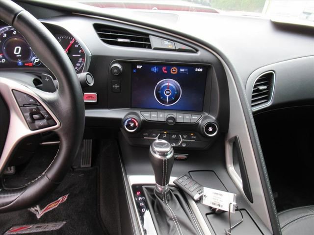Used 2016 Chevrolet Corvette Z06 w/ Battery Protection Package image 22
