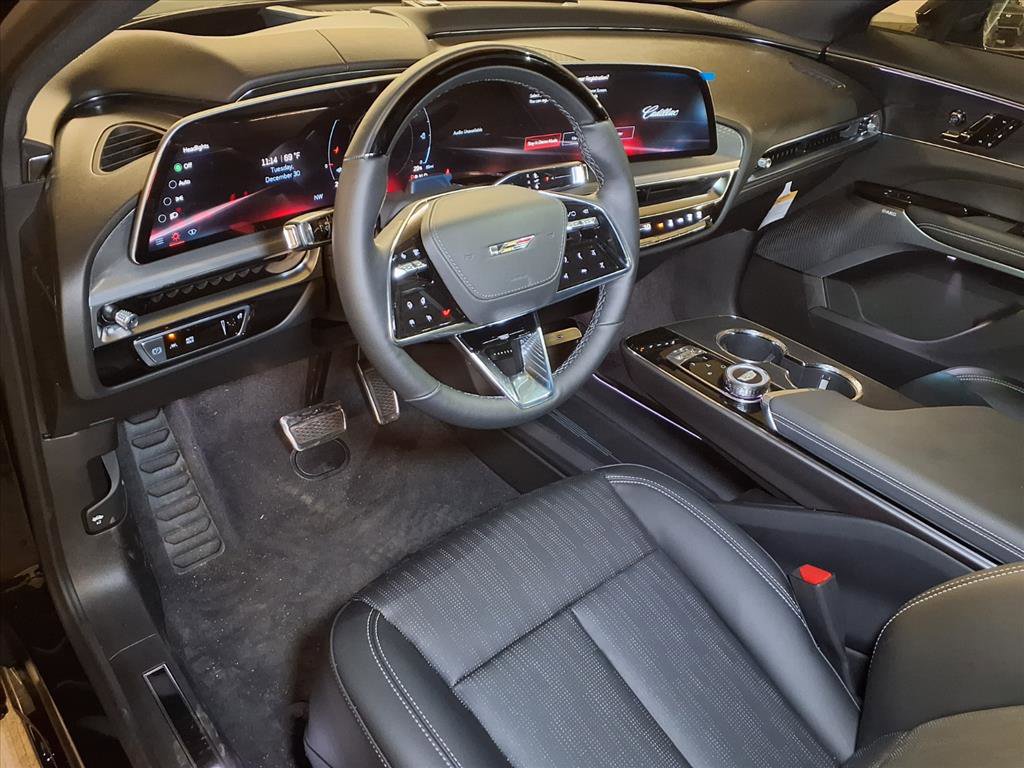 New 2026 Cadillac Lyriq V image 15