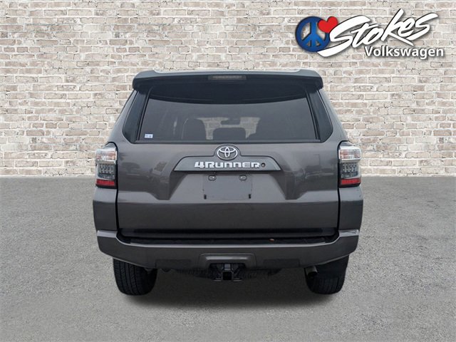 Used 2015 Toyota 4Runner SR5 image 5