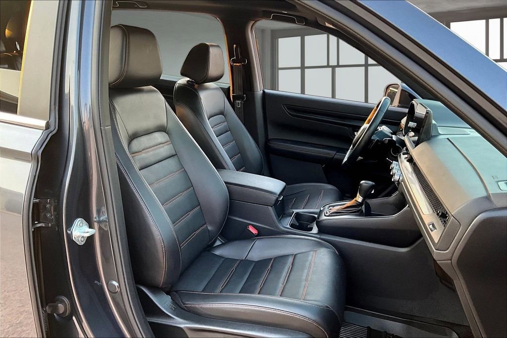 Certified 2025 Honda CR-V Sport-L image 28