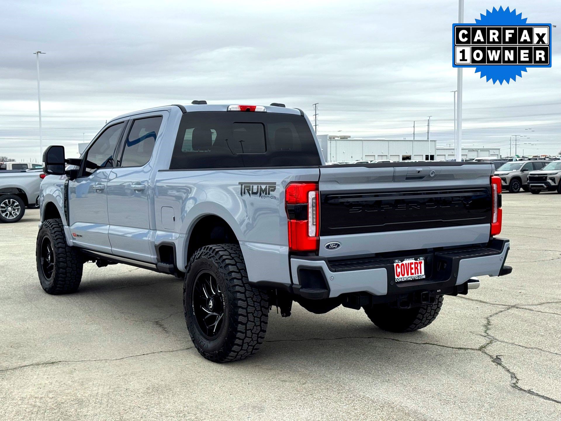 Used 2025 Ford F250 Platinum image 9
