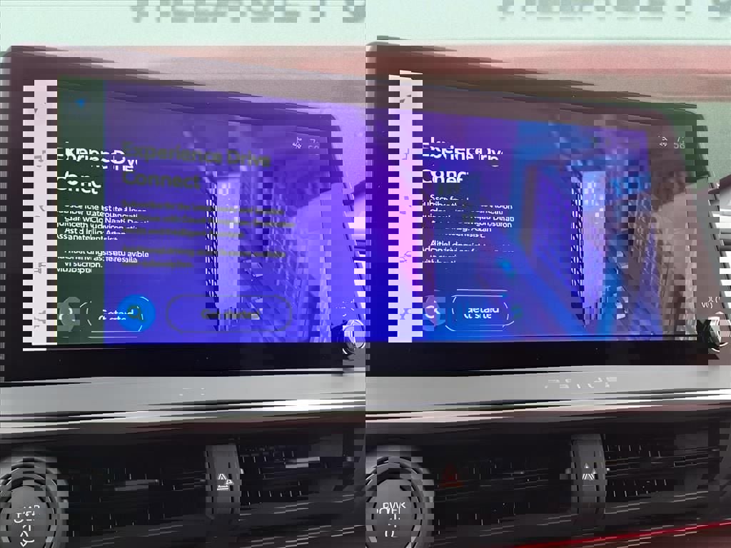 New 2026 Toyota Prius Plug-In Hybrid FWD image 14