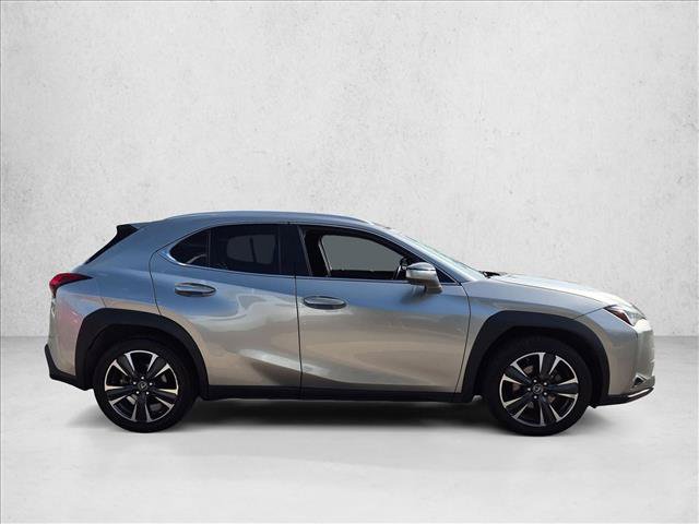 Used 2019 Lexus UX 200 w/ Accessory Package 2 FWD image 4